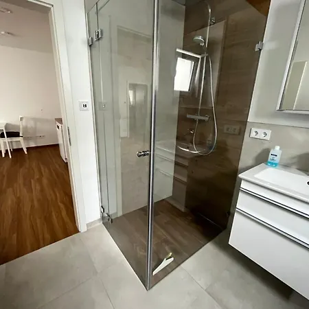 Apartman Moderne Einliegerwohnung Am Park *