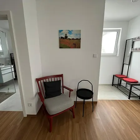 Moderne Einliegerwohnung Am Park * Weingarten (Wuerttemberg)