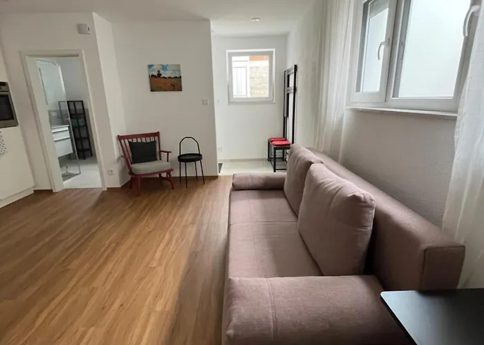 Moderne Einliegerwohnung Am Park Апартаменты